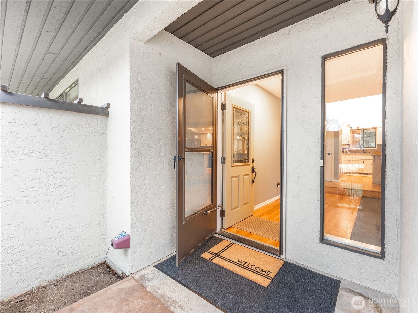 1320 Wedgewood Avenue Wenatchee, WA 98801 - Photo 5 of 39