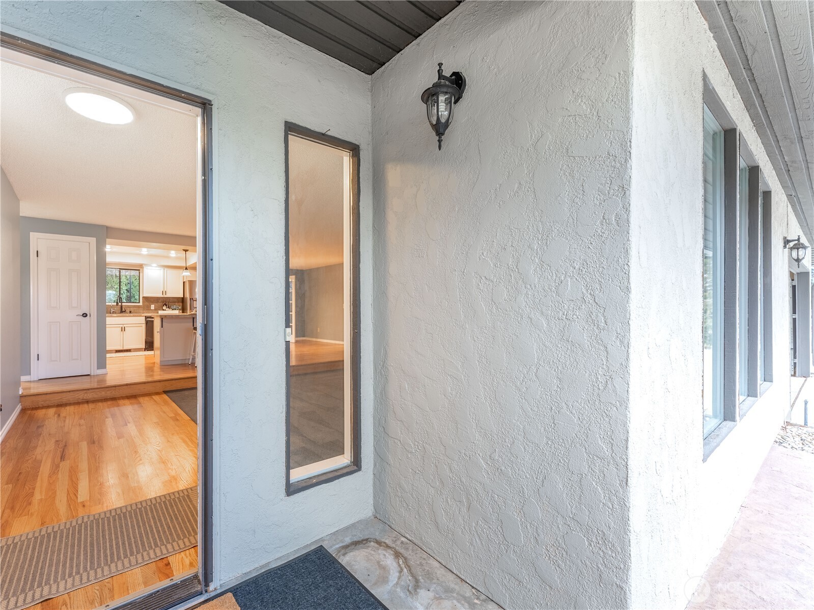 1320 Wedgewood Avenue Wenatchee, WA 98801 - Photo 6 of 39