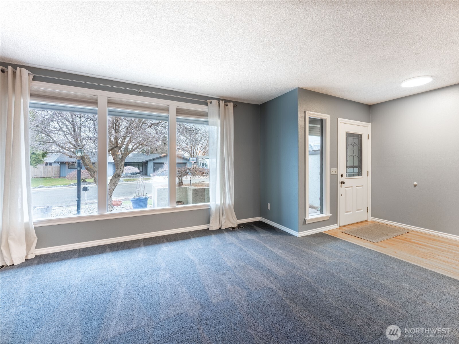 1320 Wedgewood Avenue Wenatchee, WA 98801 - Photo 8 of 39