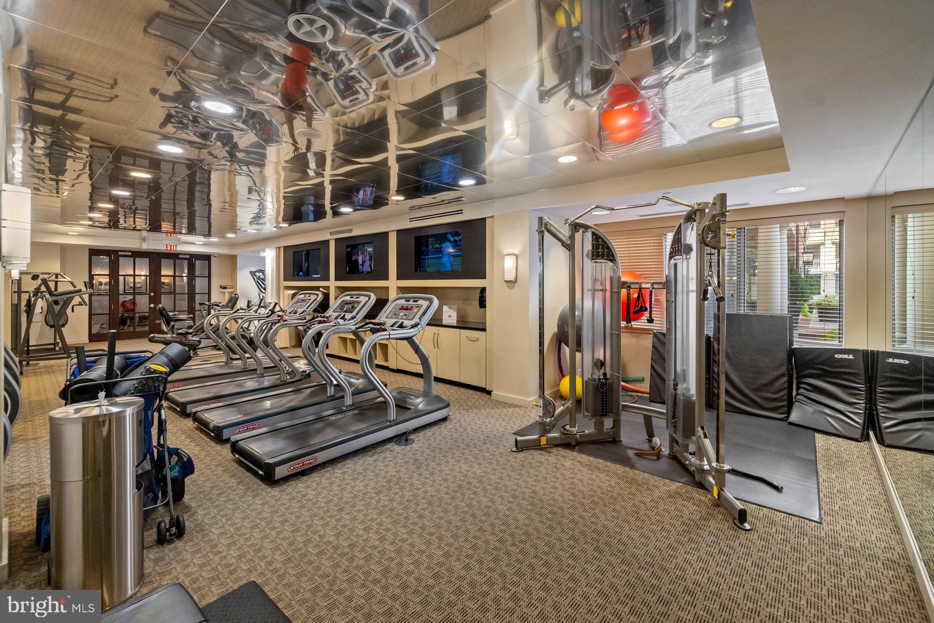 11710 Old Georgetown Road, Unit 1116W North Bethesda, MD 20852 - Photo 41 of 52 a view of a room with gym equipment