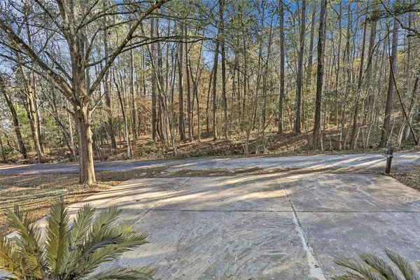$435,000 | 1 Mill Creek Road, Point Blank, TX 77364