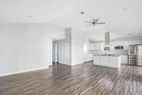 $435,000 | 1 Mill Creek Road, Point Blank, TX 77364