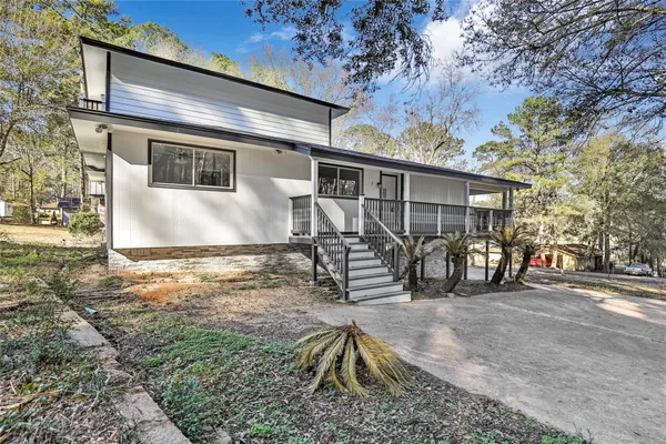 $435,000 | 1 Mill Creek Road, Point Blank, TX 77364