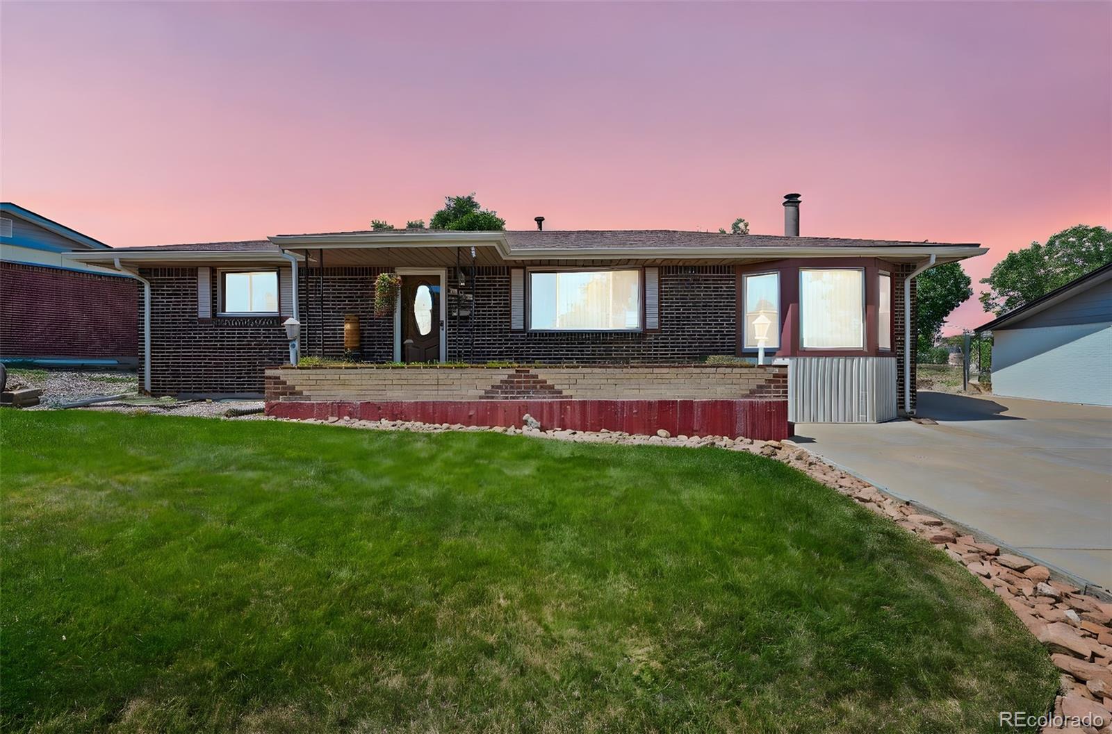 8261 Bluebell Way Denver, CO 80221 - Photo 1 of 30 Gallery Image 1