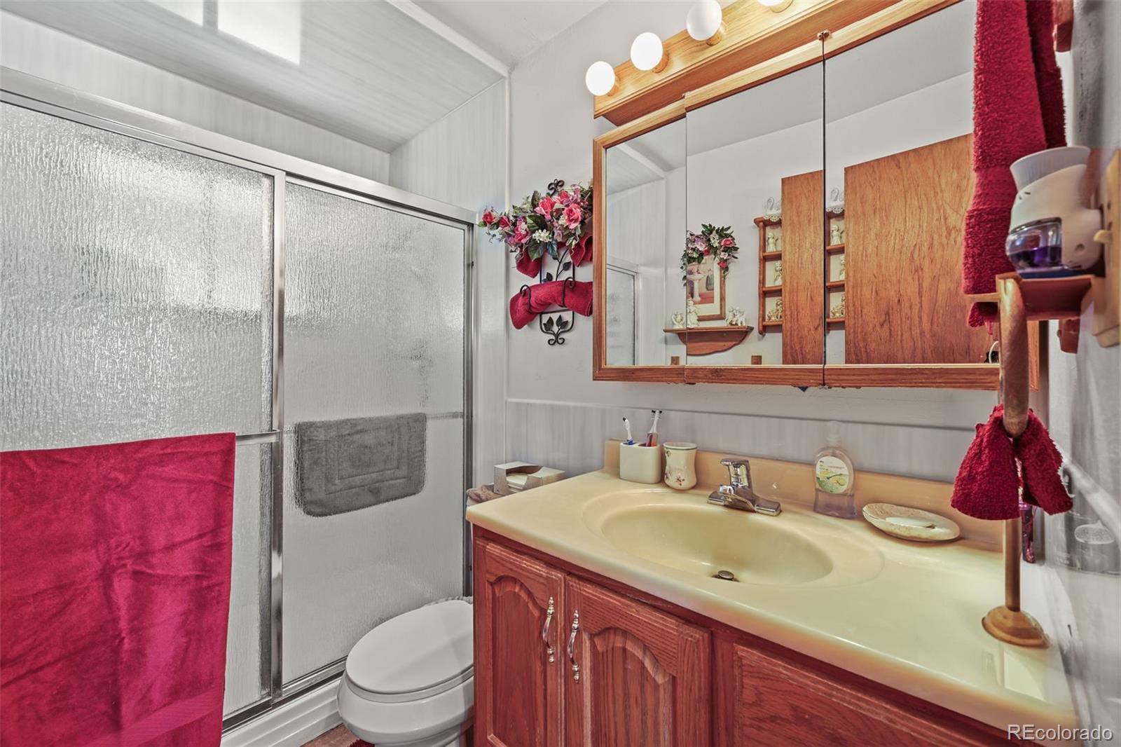8261 Bluebell Way Denver, CO 80221 - Photo 17 of 30 Gallery Image 17