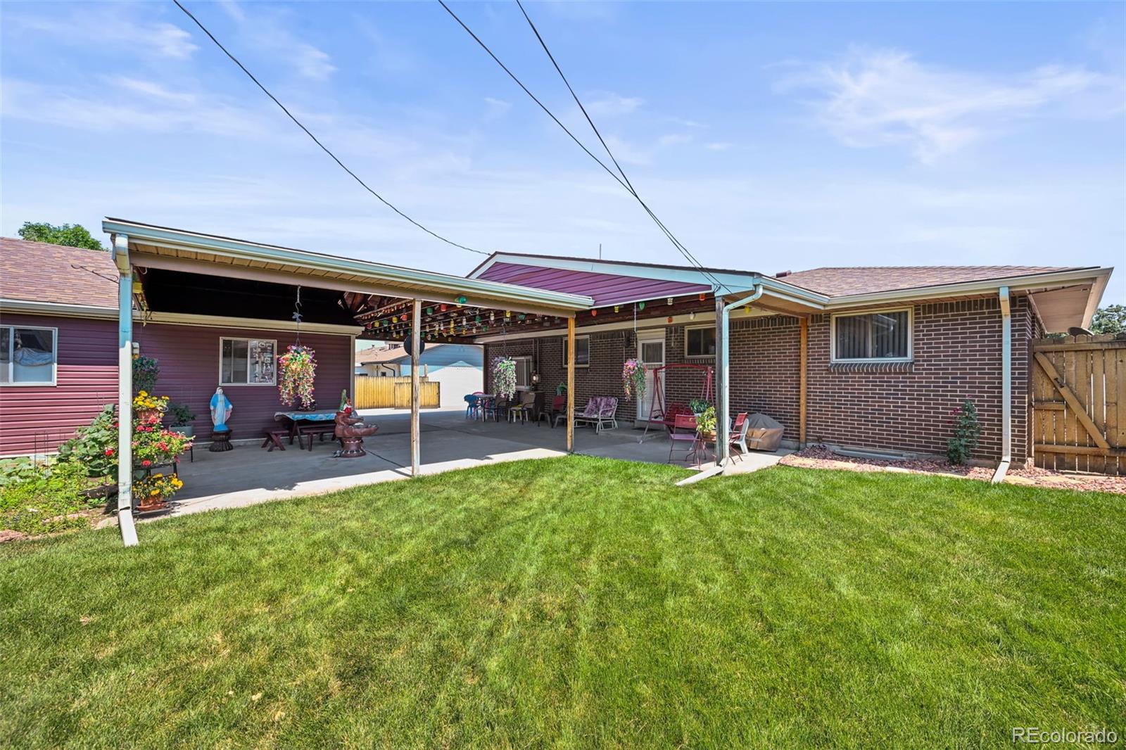 8261 Bluebell Way Denver, CO 80221 - Photo 22 of 30 Gallery Image 22