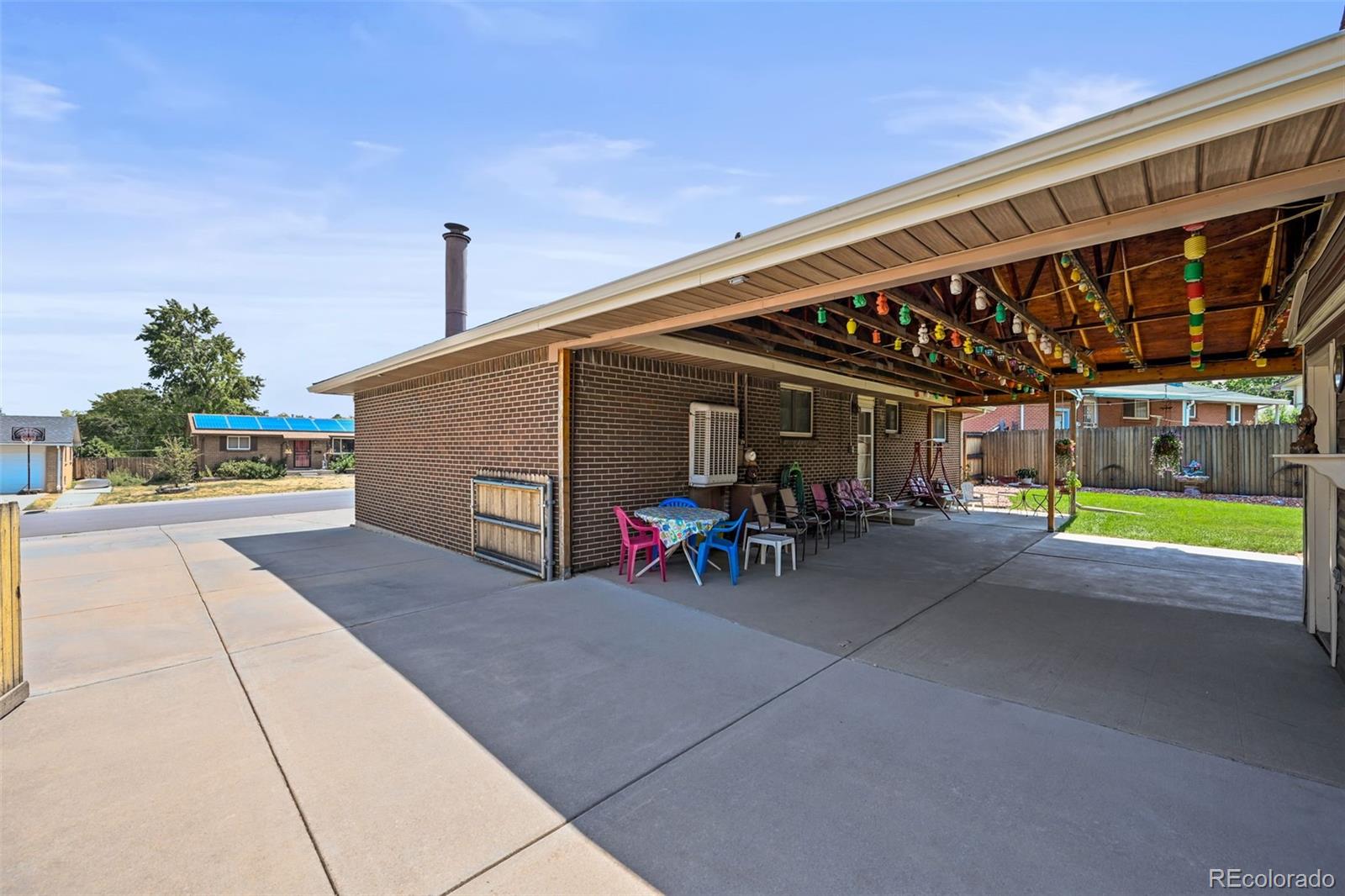 8261 Bluebell Way Denver, CO 80221 - Photo 24 of 30 Gallery Image 24