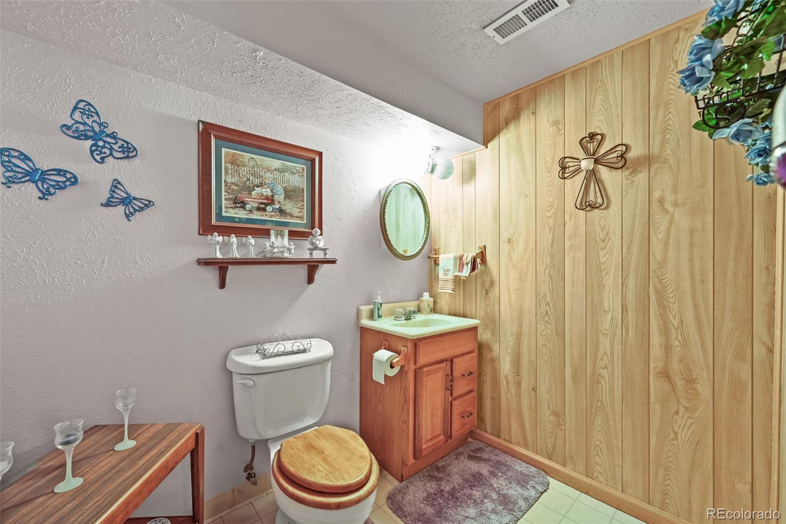 8261 Bluebell Way Denver, CO 80221 - Photo 30 of 30 Gallery Image 30