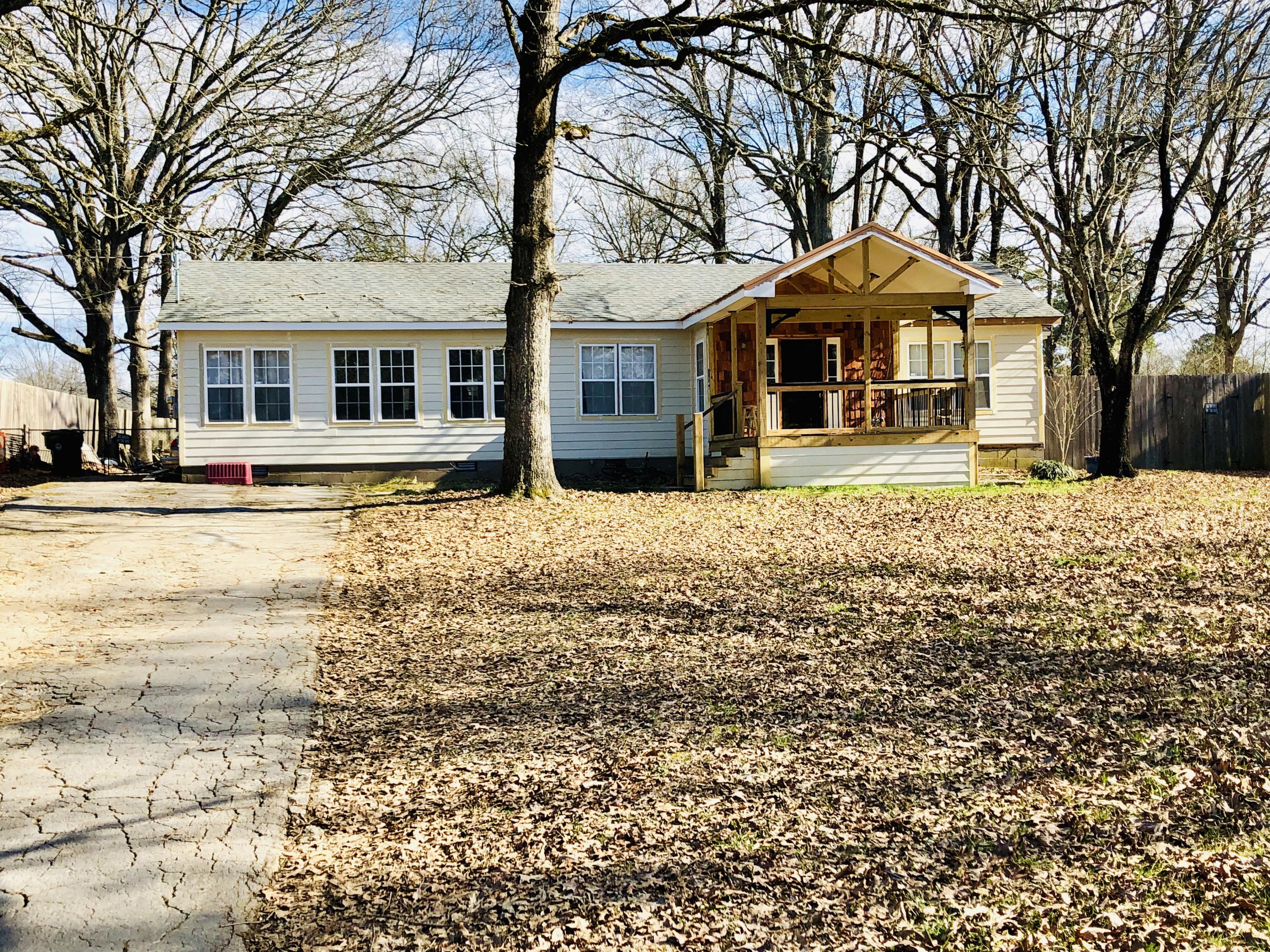 940 Julian Road Chattanooga, TN 37421 - Photo 1 of 11 940 Julian Road