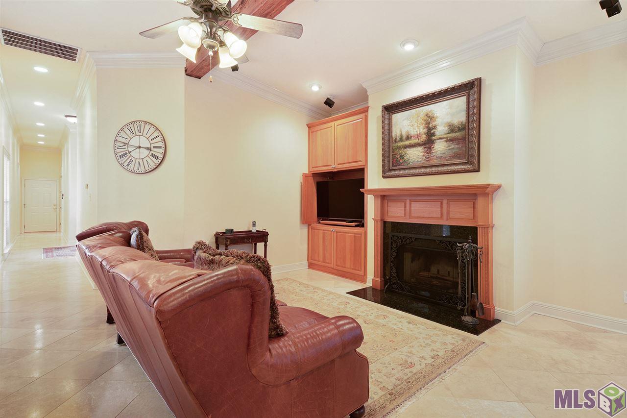 17809 British Lane Baton Rouge, LA 70810 - Photo 11 of 24 Keeping
