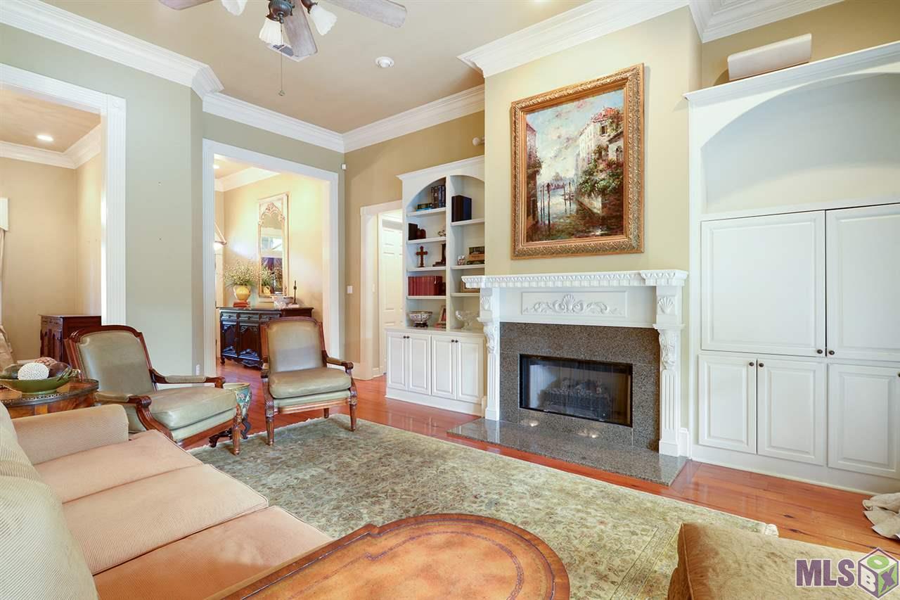 17809 British Lane Baton Rouge, LA 70810 - Photo 7 of 24 Living Room