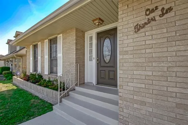 $277,000 | 136 Linda Court, Gretna, LA 70053