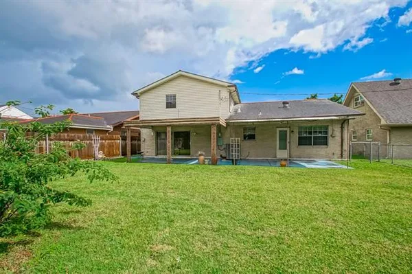 $277,000 | 136 Linda Court, Gretna, LA 70053