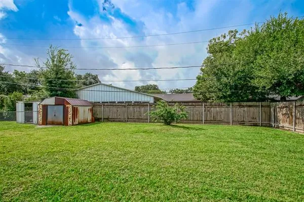 $277,000 | 136 Linda Court, Gretna, LA 70053