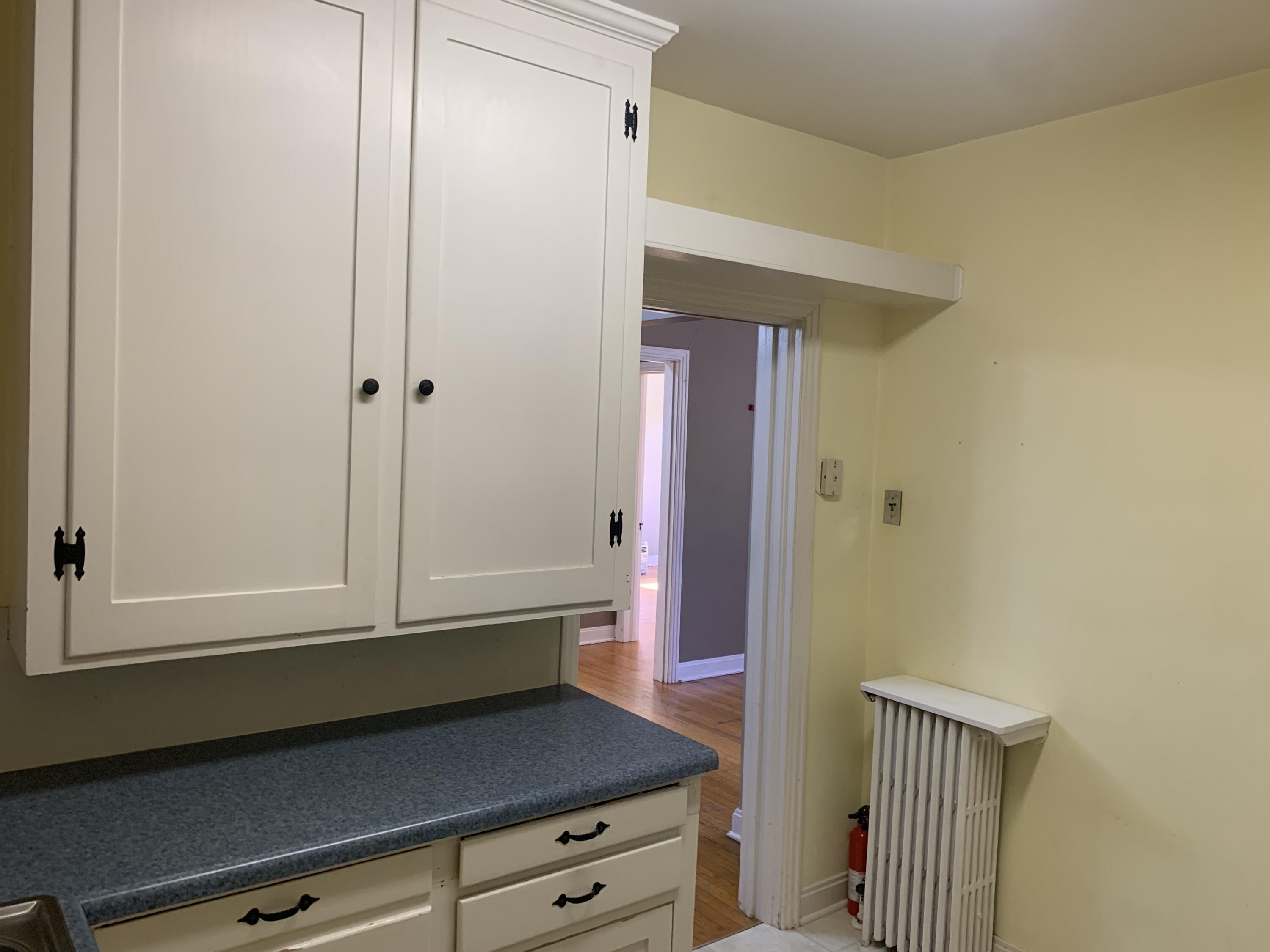 2460 Livingston Road Southwest Roanoke, VA 24015 - Photo 11 of 33 IMG_2806
