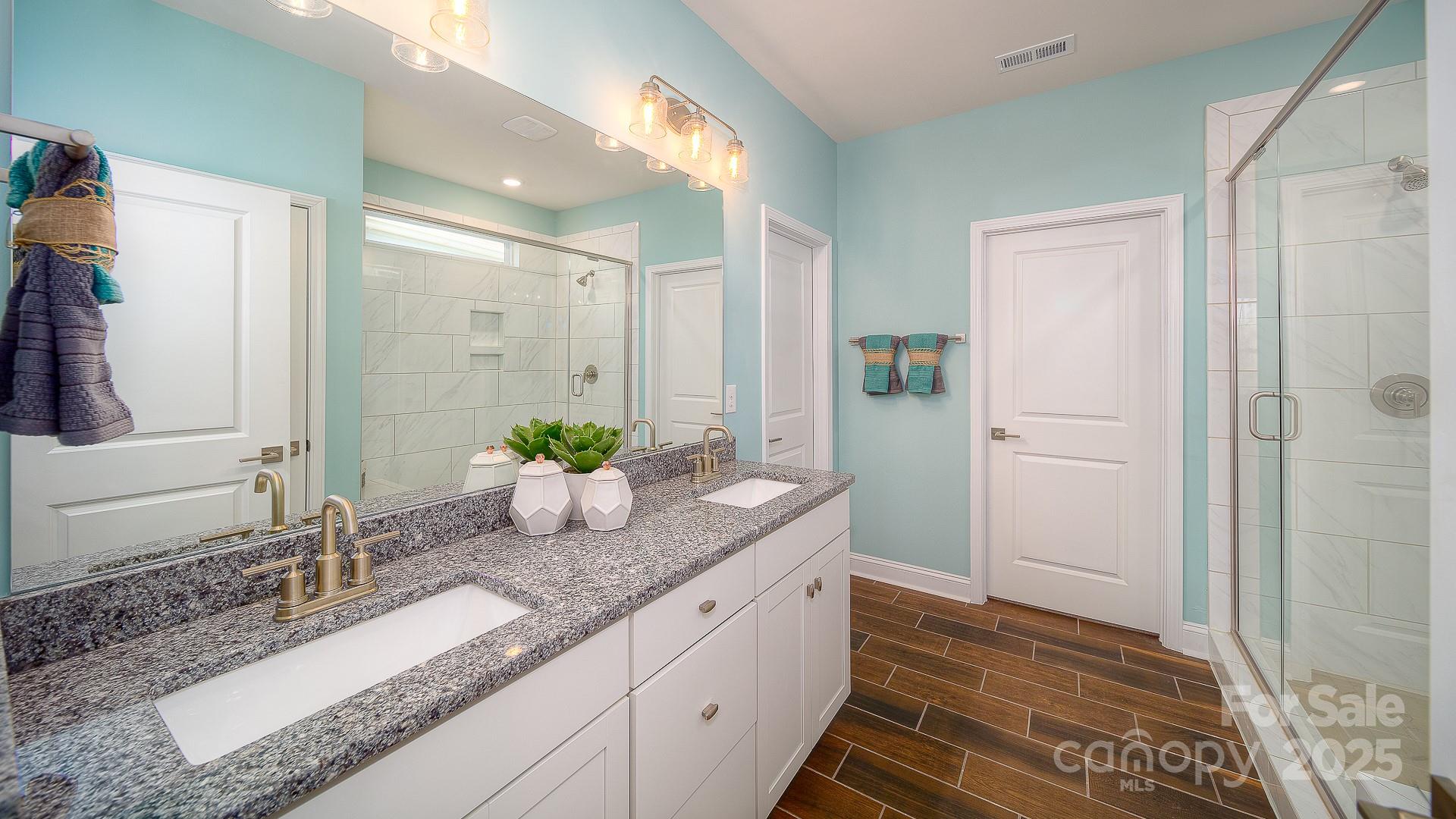 12 Fox Cove Road Hendersonville, NC 28792 - Photo 19 of 29 Gallery Image 19