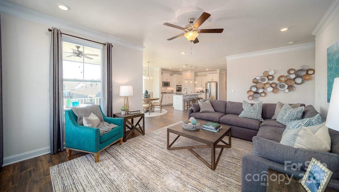 12 Fox Cove Road Hendersonville, NC 28792 - Photo 6 of 29 Gallery Image 6