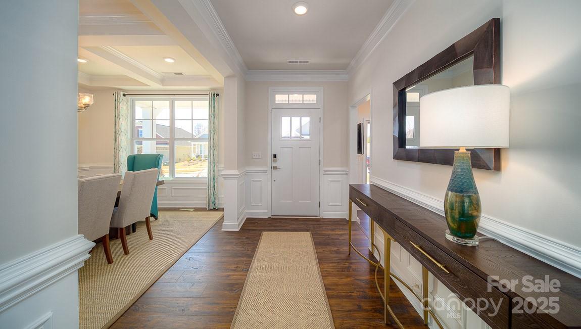 12 Fox Cove Road Hendersonville, NC 28792 - Photo 7 of 29 Gallery Image 7