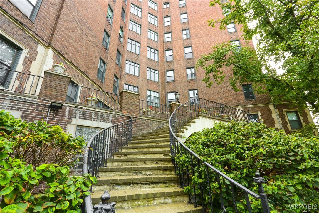 800 West Ferry Street, Unit 5CC Buffalo, NY 14222 - Photo 12 of 14