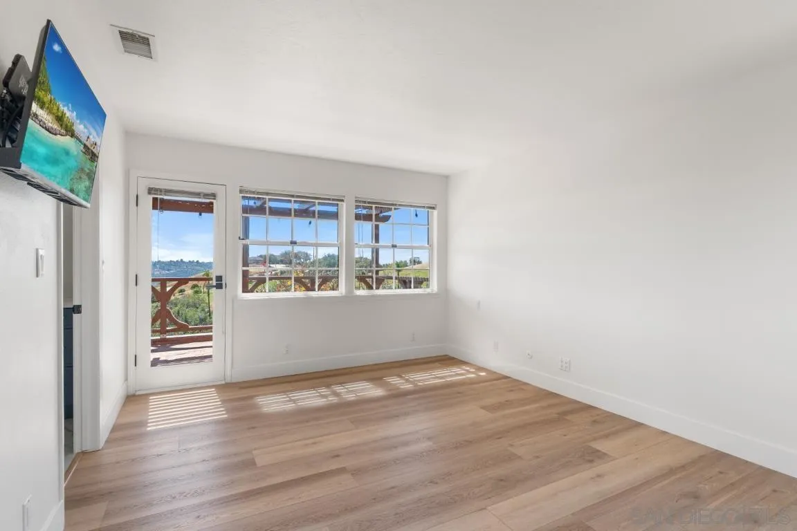 4241 Via El Dorado Fallbrook, CA 92028 - Photo 24 of 49