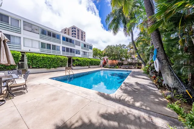 $299,000 | 1735 Dole Street, Unit 106, Honolulu, HI 96822