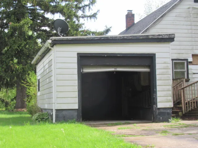 $11,500 | 805 Johnson Street, Danville, IL 61832