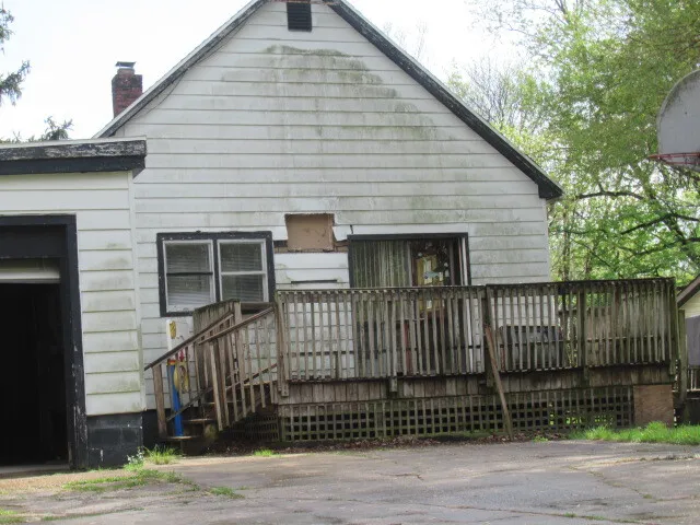 $11,500 | 805 Johnson Street, Danville, IL 61832