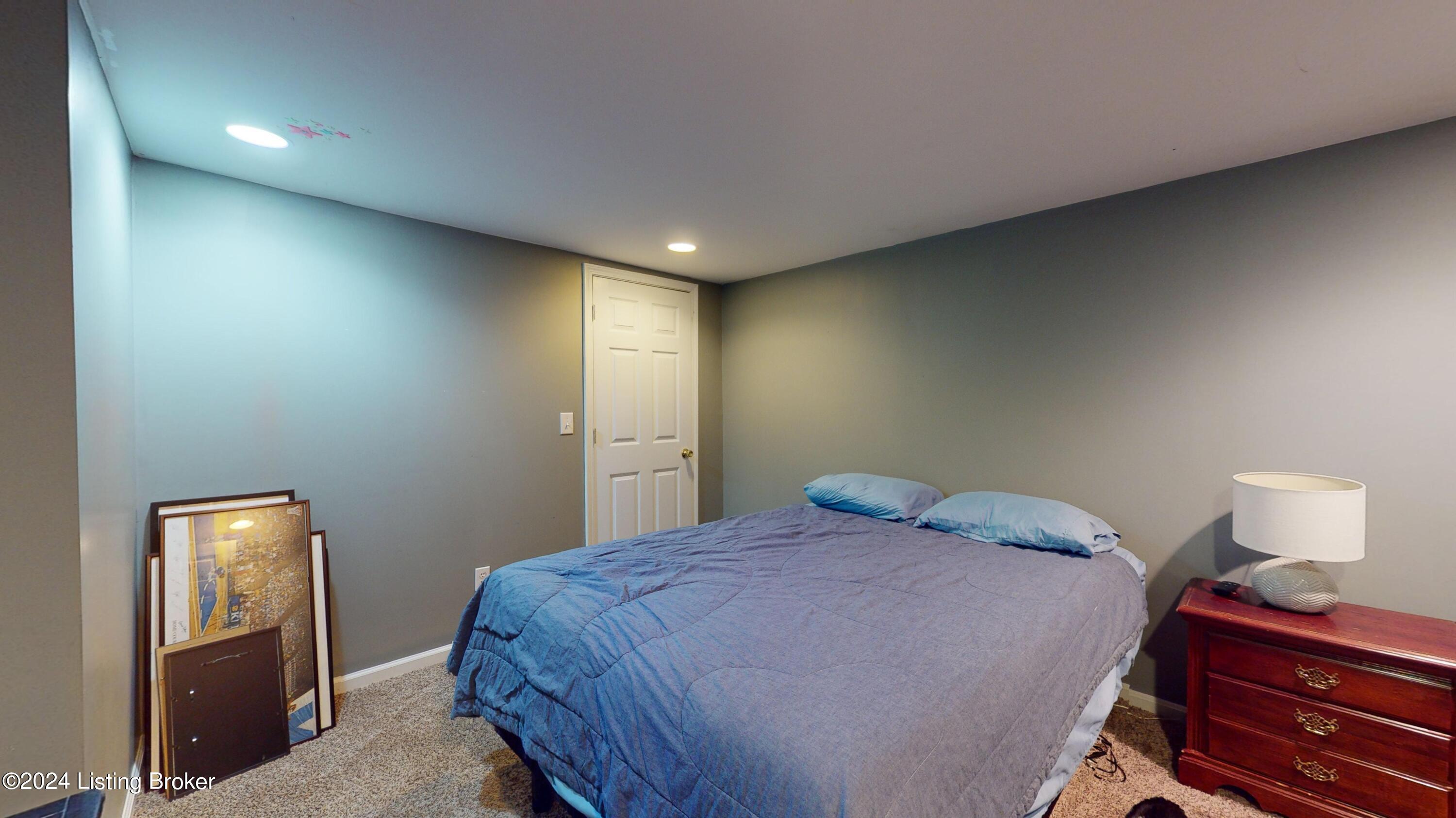 6714 Copperfield Road Louisville, KY 40207 - Photo 36 of 47 6714-Copperfield-Rd-06272024_095316