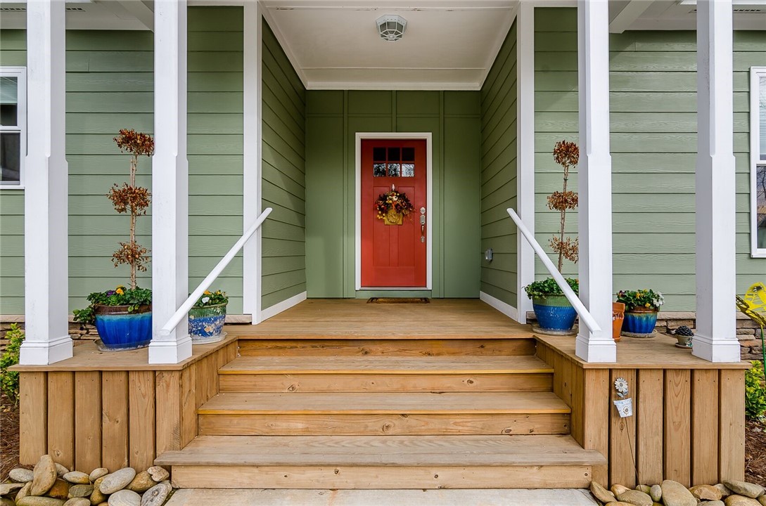 156 Old Compton Street Pendleton, SC 29670 - Photo 2 of 38