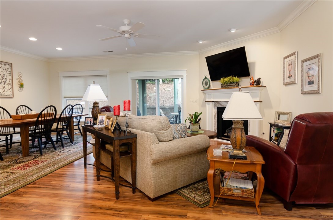 156 Old Compton Street Pendleton, SC 29670 - Photo 4 of 38