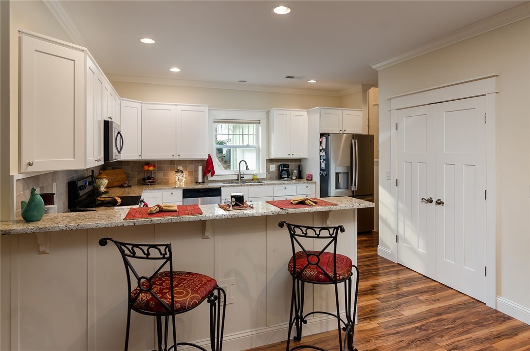 156 Old Compton Street Pendleton, SC 29670 - Photo 10 of 38