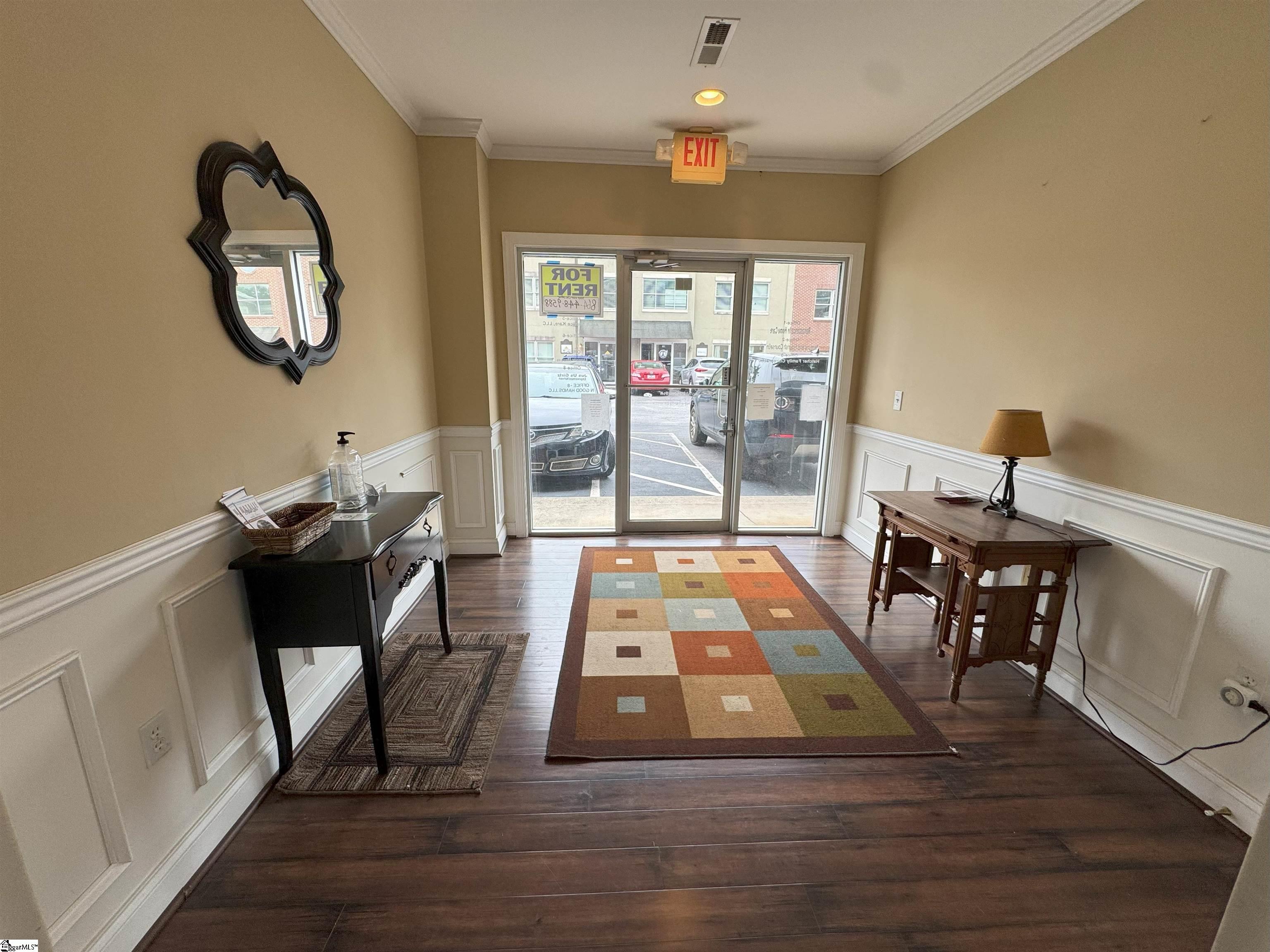 300 John Street Greer, SC 29651 - Photo 2 of 20