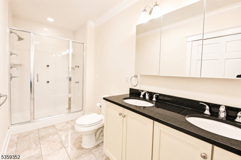 25 Ridgedale Avenue, Unit 19 Madison, NJ 07940 - Photo 8 of 15 Gallery Image 8