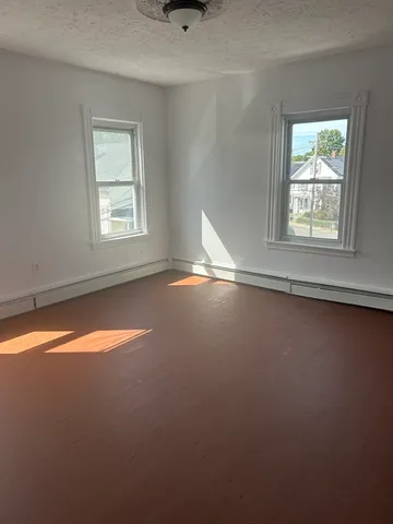 $1,750 | 44-46 Salem Street, Unit 3, Fitchburg, MA 01420