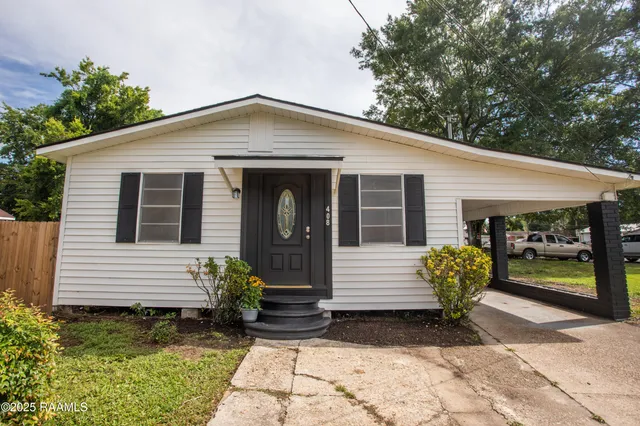 $1,450 | 408 Martin Luther King Jr Drive, Lafayette, LA 70501