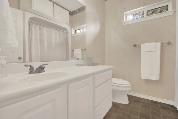 a view of a livingroom with a fireplace