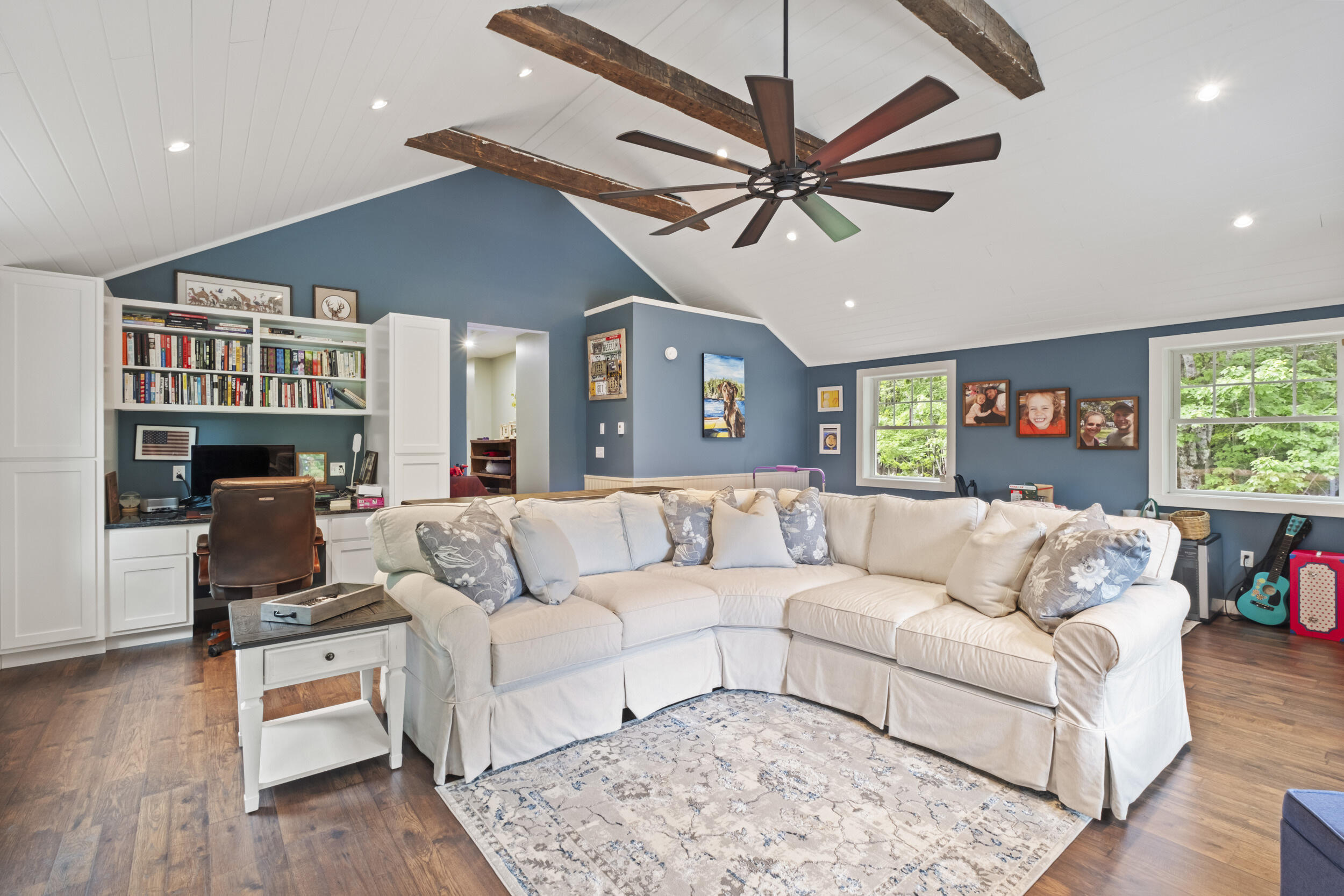 423 Gorden Road Readfield, ME 04355 - Photo 17 of 48 423_gorden_rd-interior-24