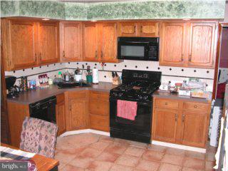 64 Boxwood Road Churchville, PA 18966 - Photo 2 of 6 Gallery Image 2