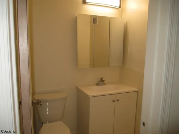 $3,325 | 181 Long Hill Road, Unit N5, Little Falls, NJ 07424