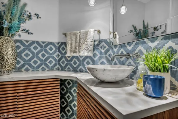 $3,699,999 | 2058 Troon Drive, Henderson, NV 89074
