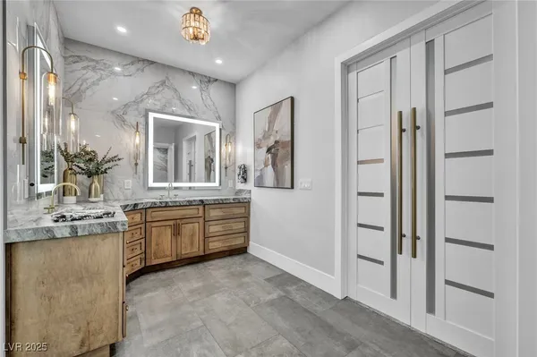 $3,699,999 | 2058 Troon Drive, Henderson, NV 89074