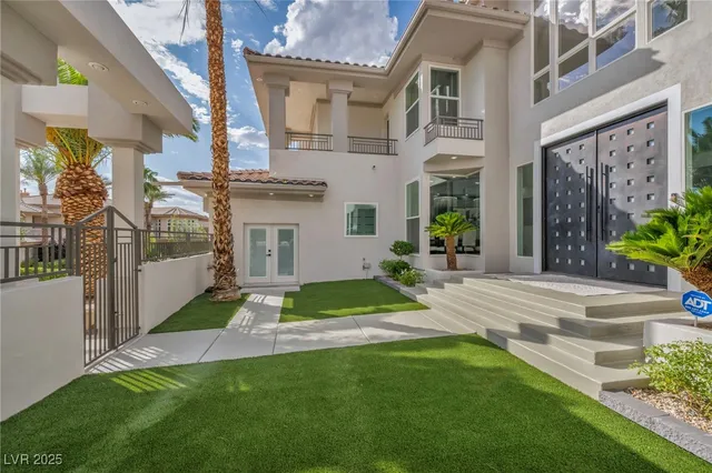 $3,800,000 | 2058 Troon Drive, Henderson, NV 89074