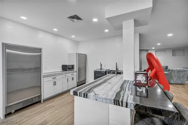 $3,699,999 | 2058 Troon Drive, Henderson, NV 89074