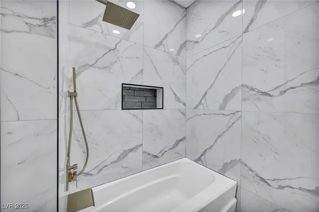 $3,800,000 | 2058 Troon Drive, Henderson, NV 89074