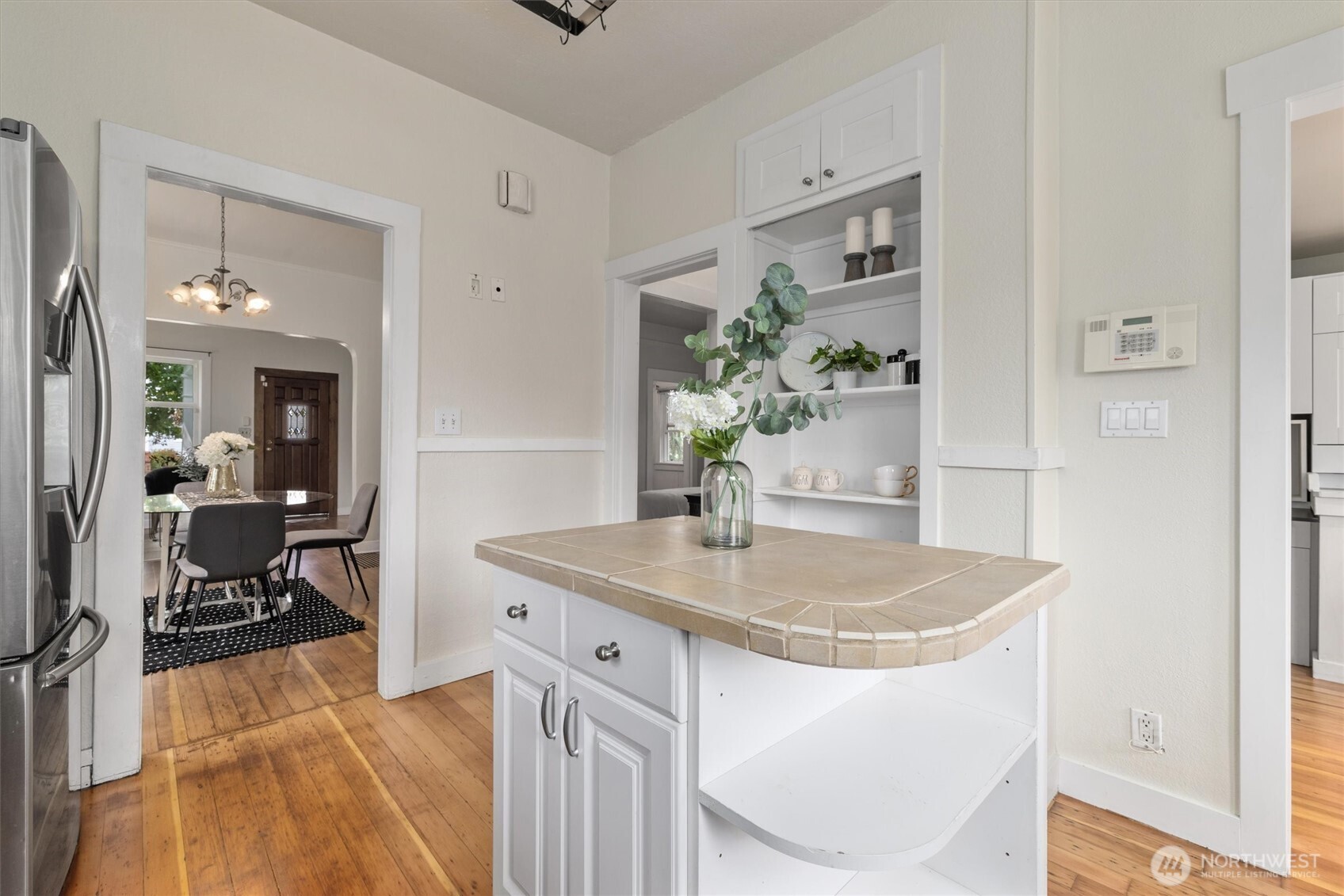 941 North 78th Street Seattle, WA 98103 - Photo 12 of 40 Gallery Image 12