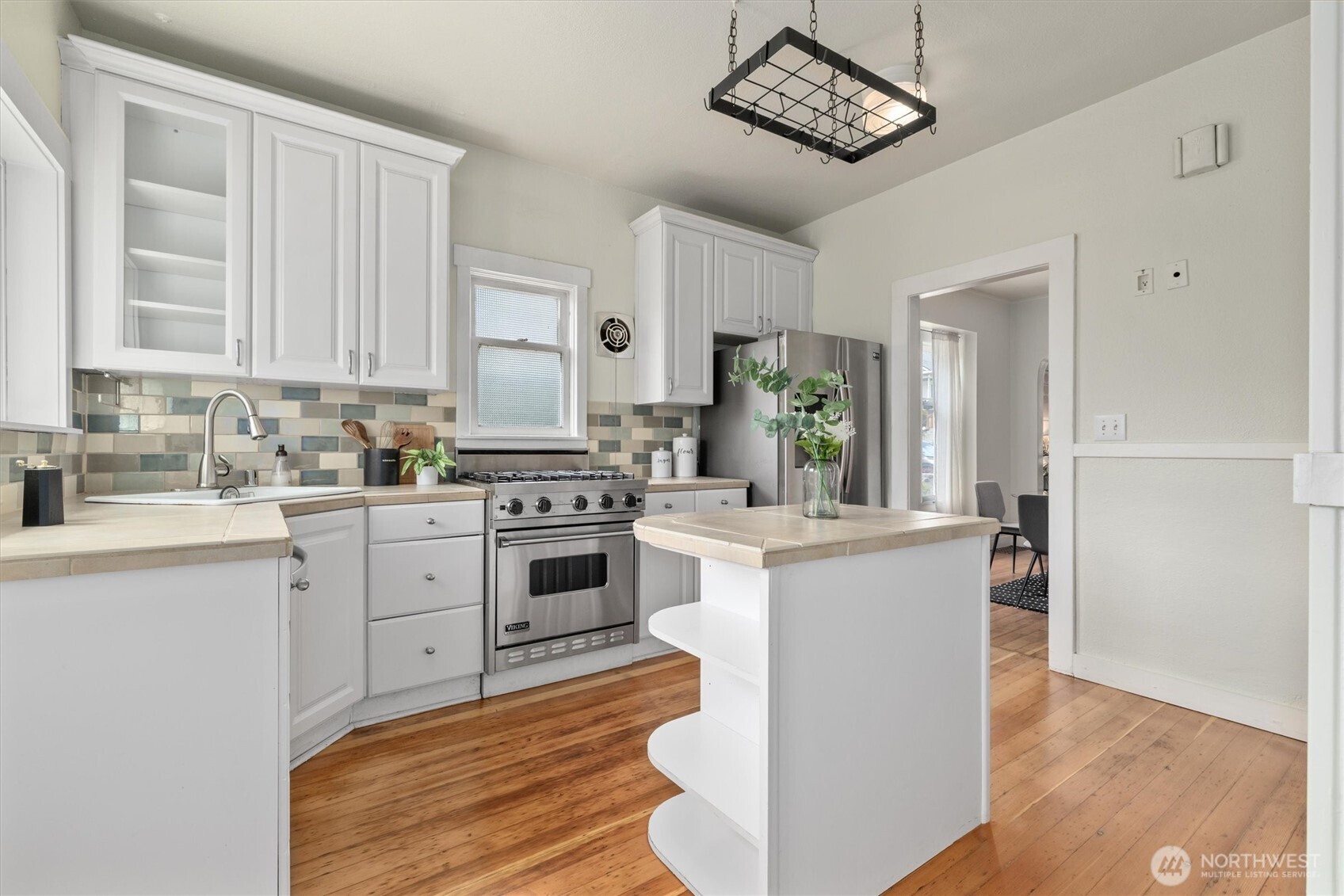 941 North 78th Street Seattle, WA 98103 - Photo 14 of 40 Gallery Image 14