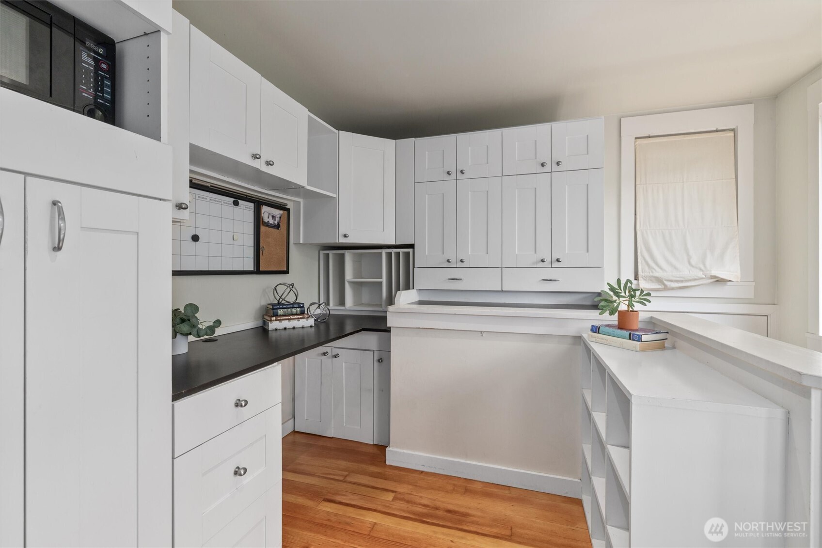 941 North 78th Street Seattle, WA 98103 - Photo 17 of 40 Gallery Image 17