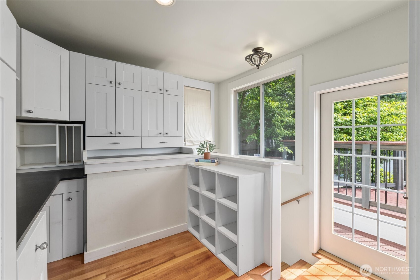 941 North 78th Street Seattle, WA 98103 - Photo 18 of 40 Gallery Image 18