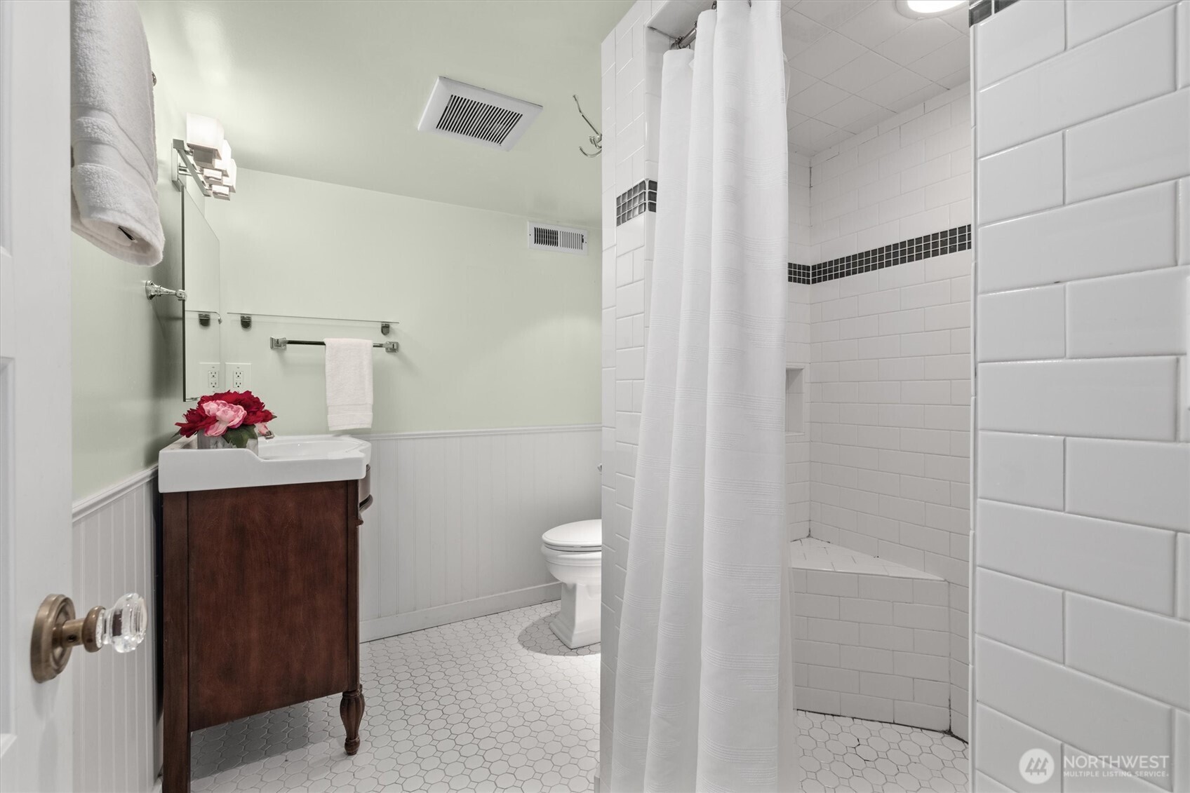 941 North 78th Street Seattle, WA 98103 - Photo 29 of 40 Gallery Image 29