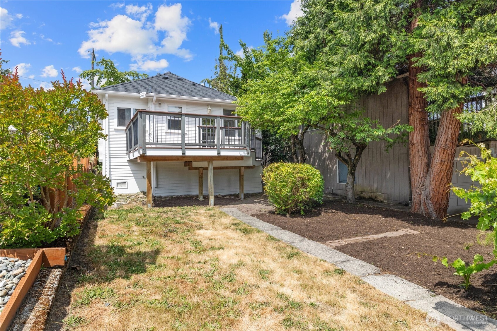 941 North 78th Street Seattle, WA 98103 - Photo 33 of 40 Gallery Image 33